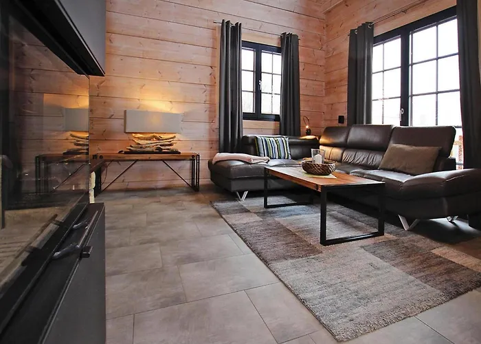 Semesterbostad Ferienhaus, *